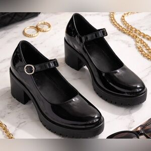 Urban Outfitters Black Patent Mary Jane Heels